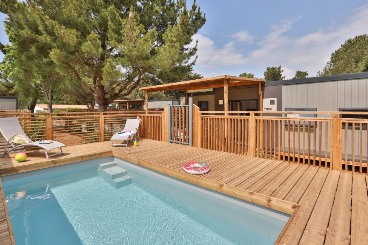 Camping Les Peupliers La Flotte Bagian luar foto