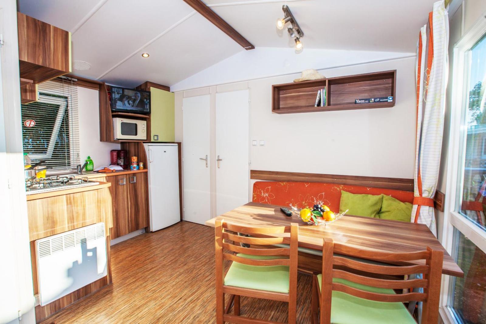 Camping Les Peupliers La Flotte Ruang foto