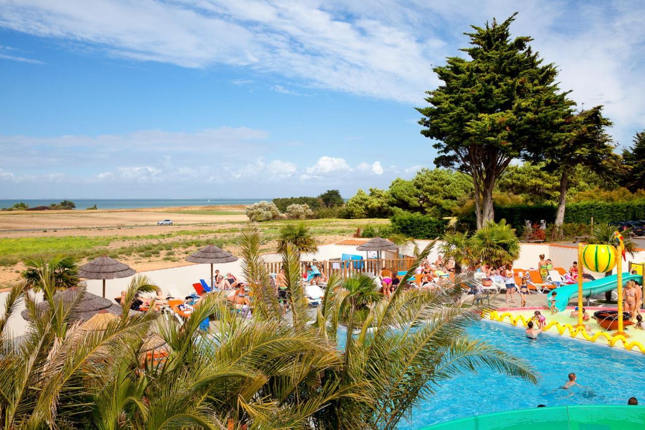 Camping Les Peupliers La Flotte Bagian luar foto